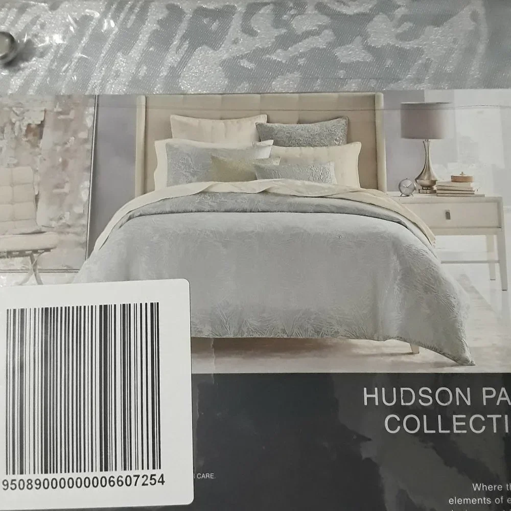 Hudson Park Flora King Duvet Cover